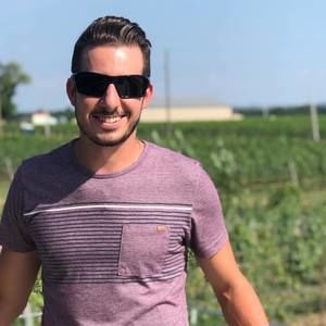 Meet your Posher, Corey